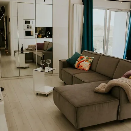 Ng New Gardens Apartment Poznań Zewnętrze zdjęcie